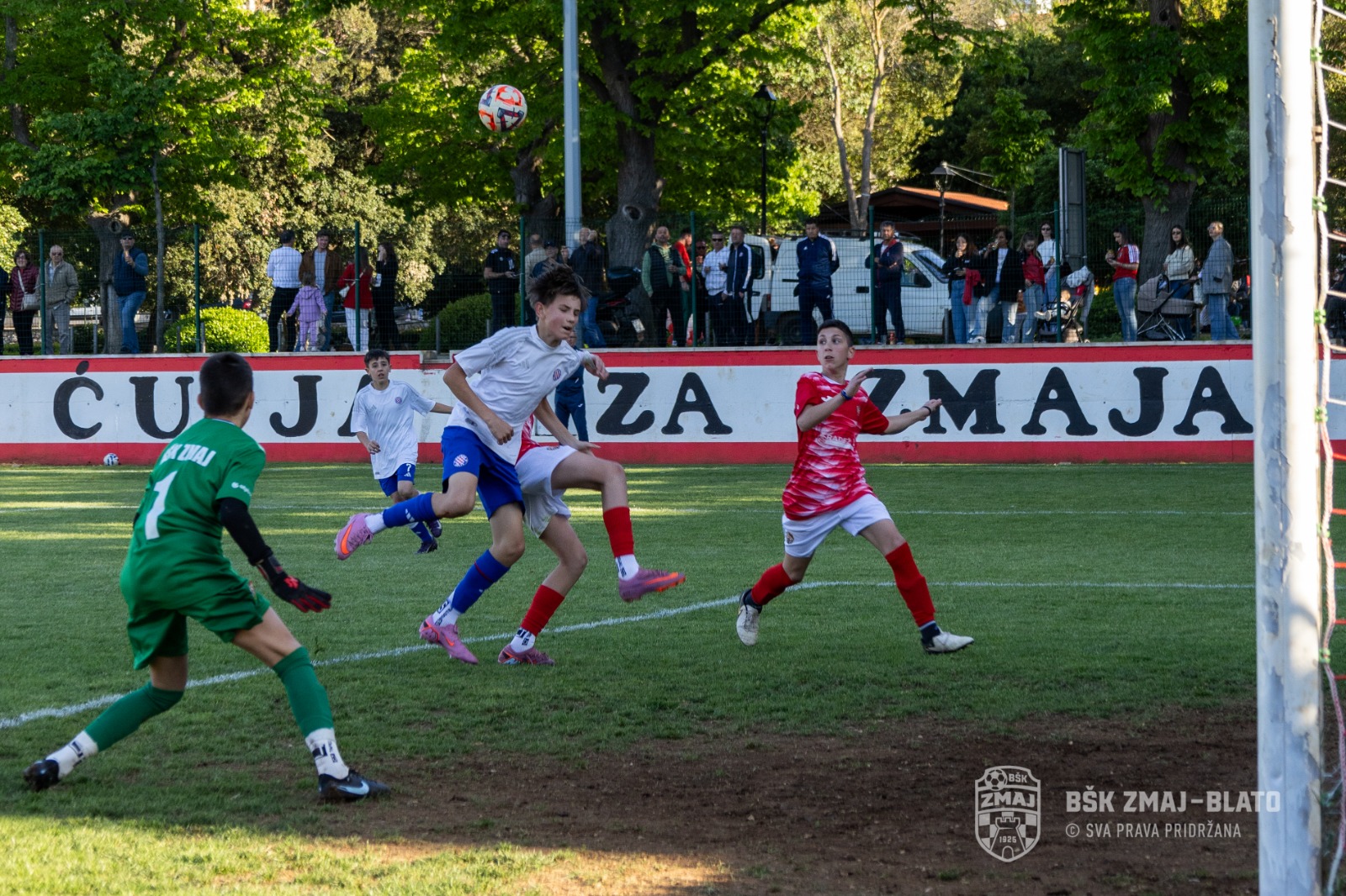 Nogometna škola BŠK Zmaj svečano imenovana po velikanu Hajduka Anti Žanetiću